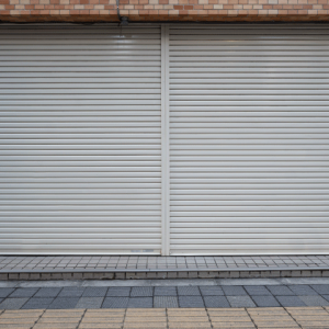 Puertas enrollables o persianas para tiendas, negocios y comercios